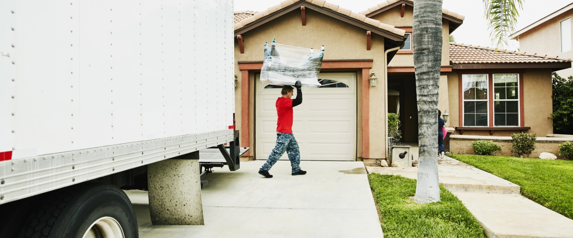 The Average Cost of a Local Move